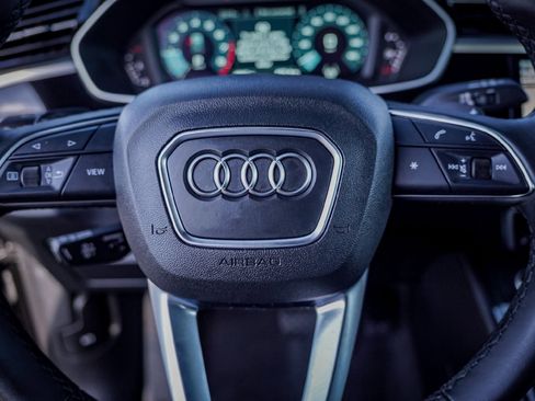 Certified 2025 Audi Q3 2.0T Premium Plus w/ Premium Plus Package image 12