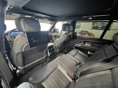 Used 2023 Land Rover Range Rover Long Wheelbase Autobiography AWD/4WD image 17