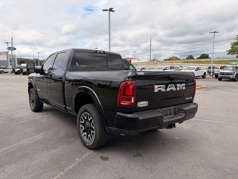 Used 2025 RAM 2500 Limited AWD/4WD image 5