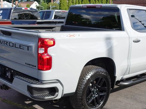 Used 2024 Chevrolet Silverado 1500 Custom w/ LPO, Dark Essentials Package AWD/4WD image 14