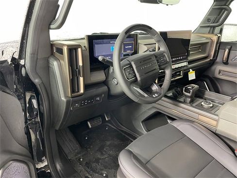 New 2025 GMC Hummer EV 3X w/ Extreme Off-Road Package image 3