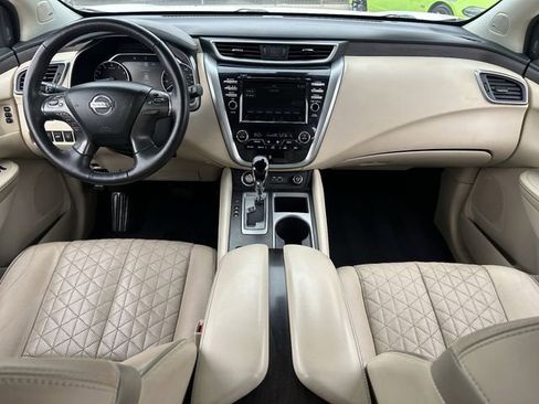 Used 2019 Nissan Murano Platinum FWD image 17