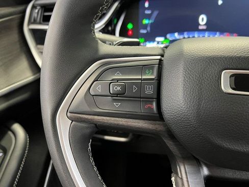 Used 2024 Jeep Grand Cherokee Limited 4xe image 37