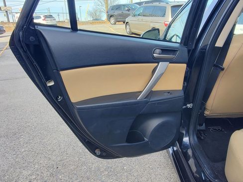 Used 2012 MAZDA MAZDA3 s Touring image 16