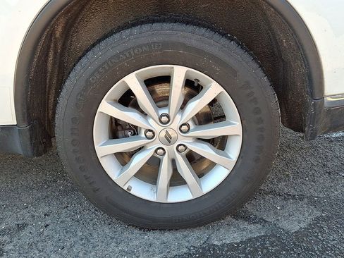 Used 2020 Dodge Durango SXT image 30