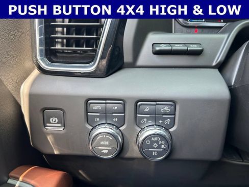 Used 2025 GMC Sierra 1500 Denali Ultimate AWD/4WD image 20