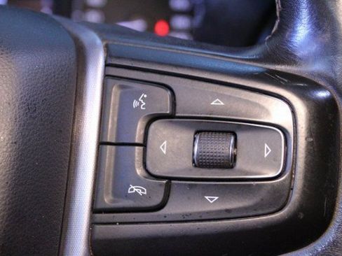 Used 2020 GMC Sierra 1500 Elevation image 24