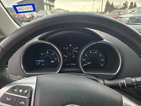 Used 2011 Toyota Highlander Limited image 25