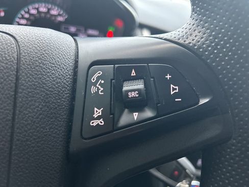 Used 2019 Chevrolet Trax LS w/ Tint and Cruise Package image 32