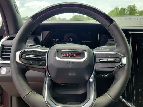 New 2025 GMC Acadia Elevation w/ Super Cruise Package image 16