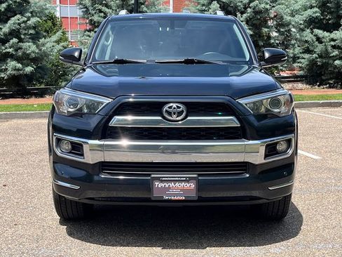 Used 2018 Toyota 4Runner Limited AWD/4WD image 27