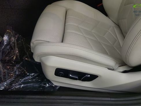 Used 2026 BMW i5 eDrive40 w/ M Sport Package RWD image 66