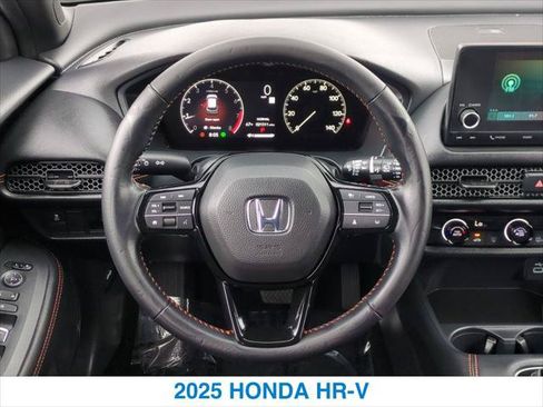 Certified 2025 Honda HR-V Sport image 15
