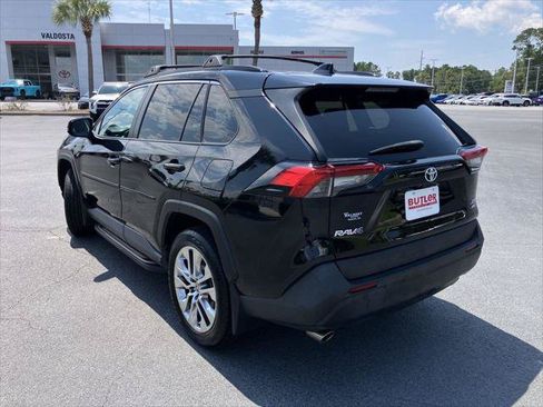 Certified 2021 Toyota RAV4 XLE Premium AWD/4WD image 3