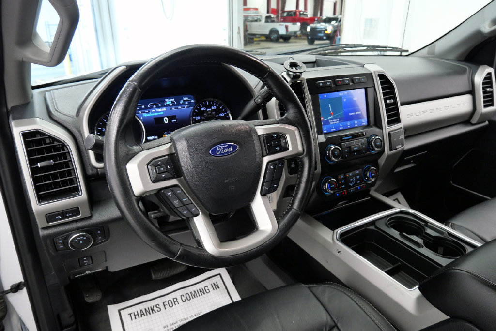 Used 2020 Ford F350 Lariat w/ Chrome Package AWD/4WD image 12