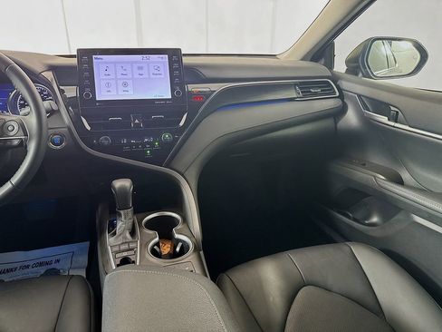 Used 2023 Toyota Camry XLE image 26