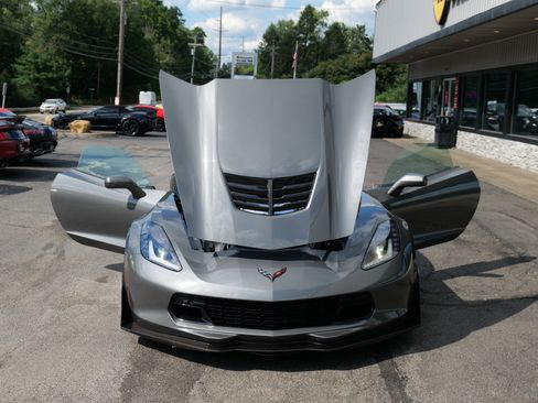 Used 2015 Chevrolet Corvette Z06 w/ Z07 Performance Package image 45
