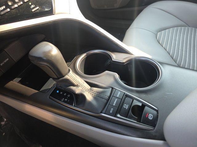 Used 2024 Toyota Camry SE AWD/4WD image 23