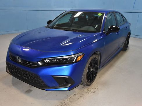 Used 2023 Honda Civic Sport image 25
