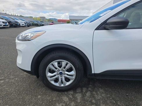 Used 2022 Ford Escape S AWD/4WD image 13