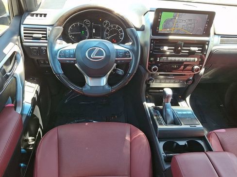 Used 2023 Lexus GX 460 Premium w/ Accessory Package AWD/4WD image 12
