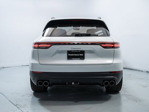 Used 2023 Porsche Cayenne image 6