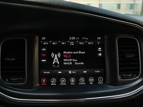 Used 2017 Dodge Charger R/T Scat Pack w/ Dynamics Package image 34