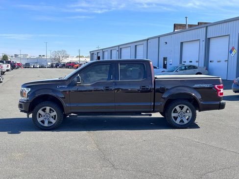 Used 2018 Ford F150 XLT w/ Equipment Group 302A Luxury image 3
