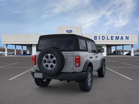 New 2026 Ford Bronco Big Bend image 9