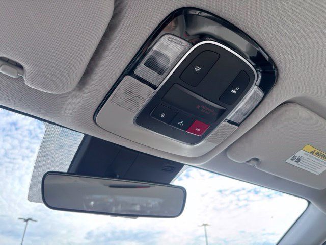 Used 2023 Hyundai Sonata SEL FWD image 34