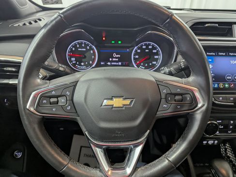 Used 2023 Chevrolet TrailBlazer ACTIV w/ Sun and Liftgate Package AWD/4WD image 16