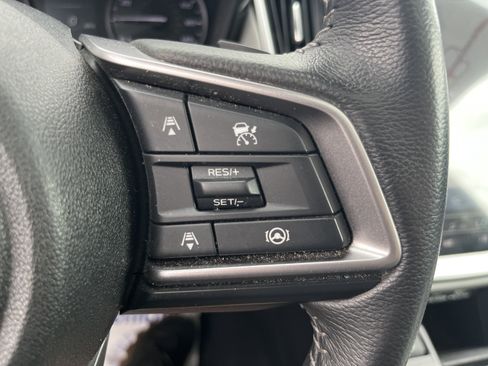 Used 2024 Subaru Outback Premium AWD/4WD image 12