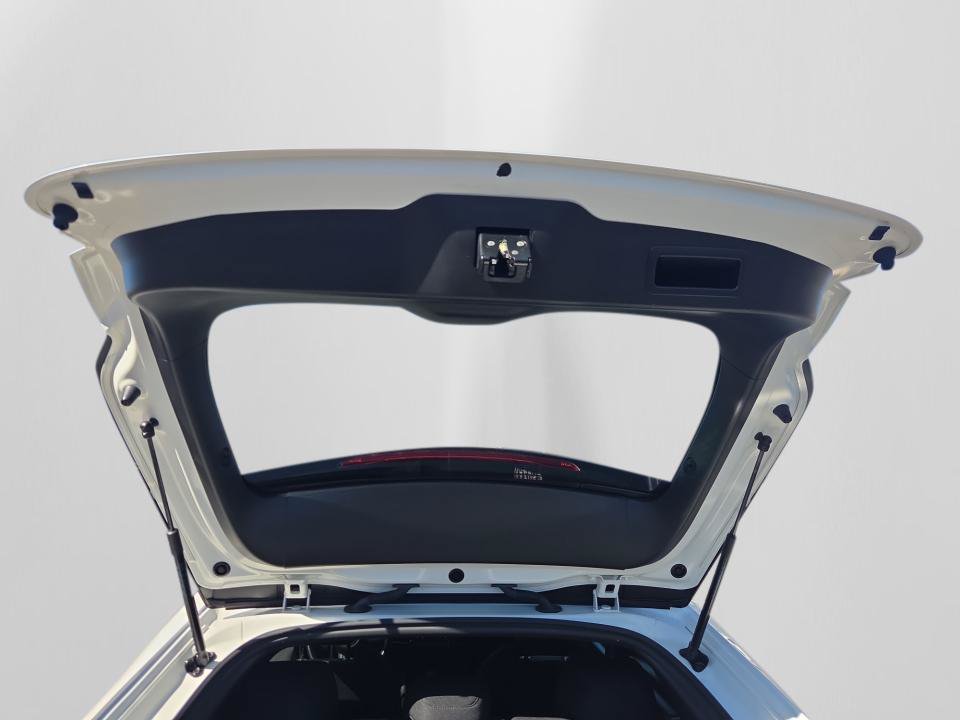Used 2021 MAZDA MAZDA3 s FWD image 18