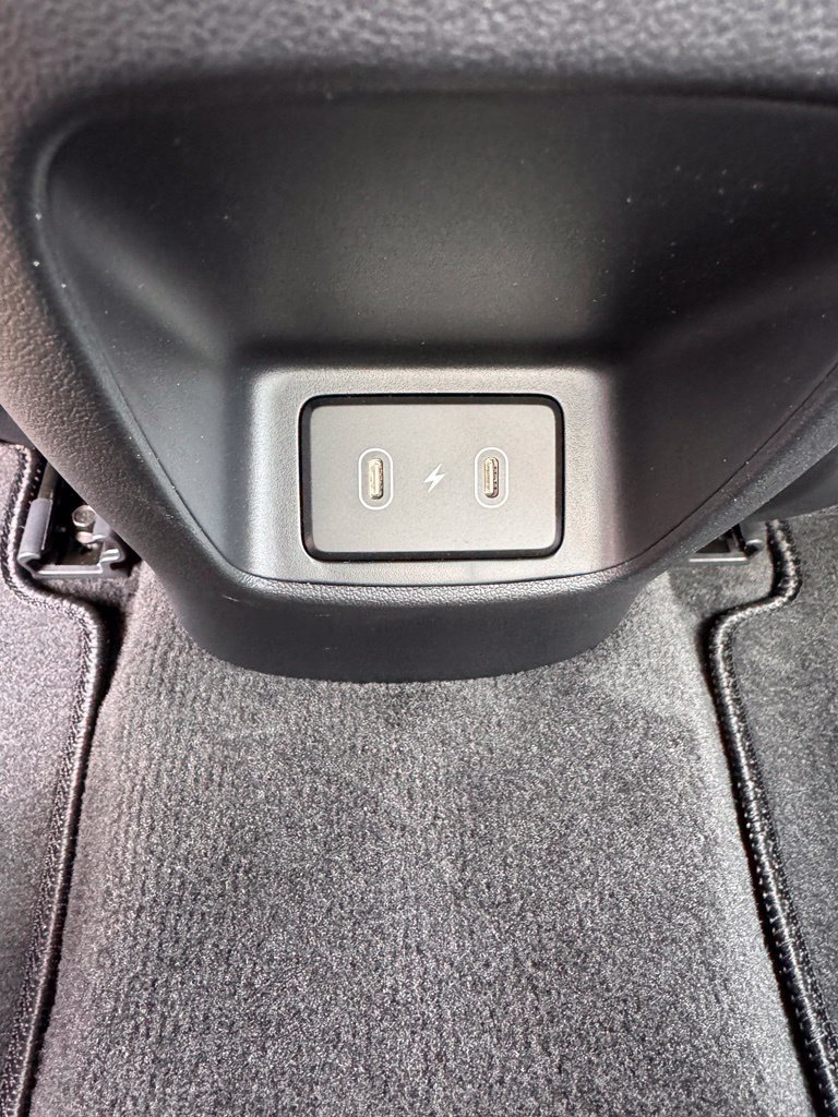 Used 2026 Hyundai Elantra Hybrid FWD image 16