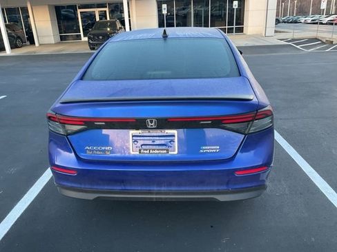 Used 2024 Honda Accord Sport image 8