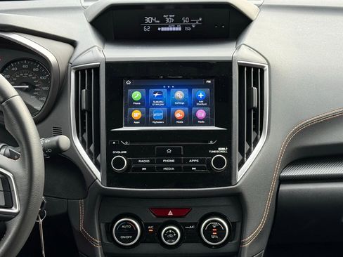 Used 2023 Subaru Crosstrek 2.0i Premium image 19