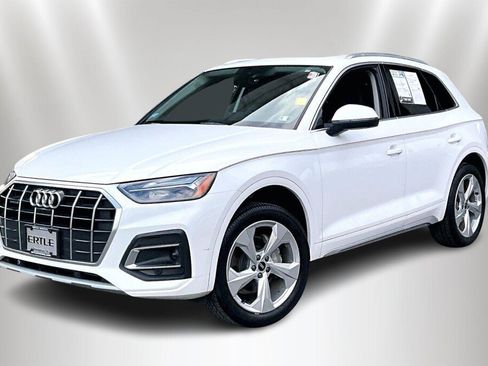 Used 2021 Audi Q5 2.0T Premium Plus w/ Premium Plus Package image 3