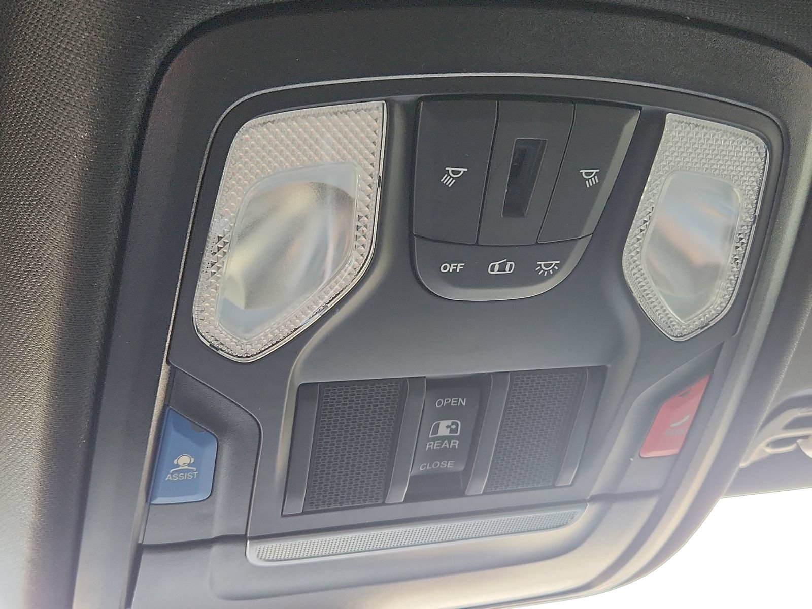 Used 2022 RAM 1500 Lone Star AWD/4WD image 13