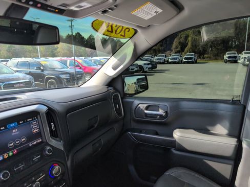 Used 2020 Chevrolet Silverado 1500 LTZ image 26