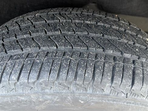 Used 2024 Chevrolet Silverado 1500 High Country w/ Technology Package image 9