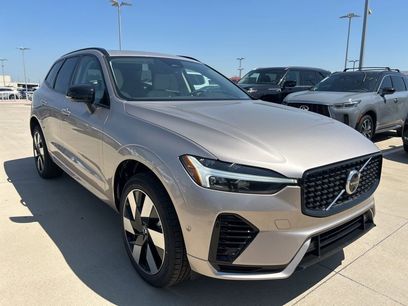 New 2025 Volvo XC60 T8 Plus w/ Protection Package Premier