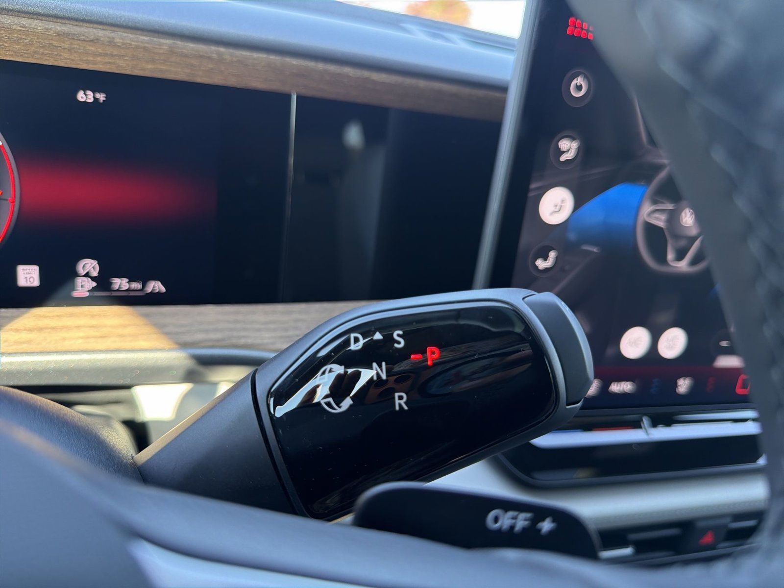 New 2027 Volkswagen Atlas SEL R-Line AWD/4WD image 21