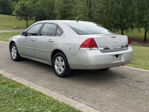 Used 2008 Chevrolet Impala LT FWD image 4