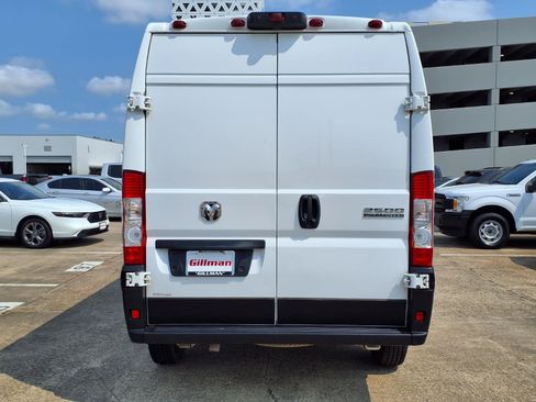 Used 2025 RAM ProMaster 2500 w/ Convenience Group FWD image 27