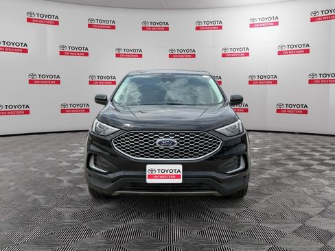 Used 2014 Ford Edge Limited w/ Equipment Group 302A AWD/4WD image 8