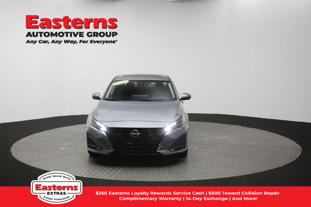 Used 2023 Nissan Altima 2.5 SL AWD/4WD image 46