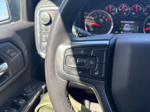 Used 2020 Chevrolet Silverado 1500 LT Trail Boss image 16