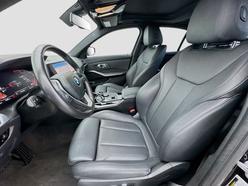 Used 2019 BMW 330i Sedan RWD image 13