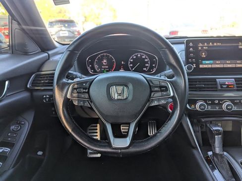 Used 2019 Honda Accord Sport image 11