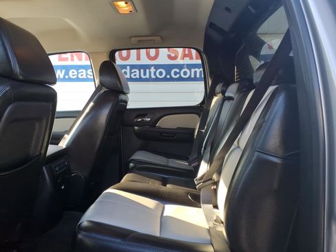 Used 2007 Chevrolet Avalanche LT w/ LT Preferred Equipment Group image 10